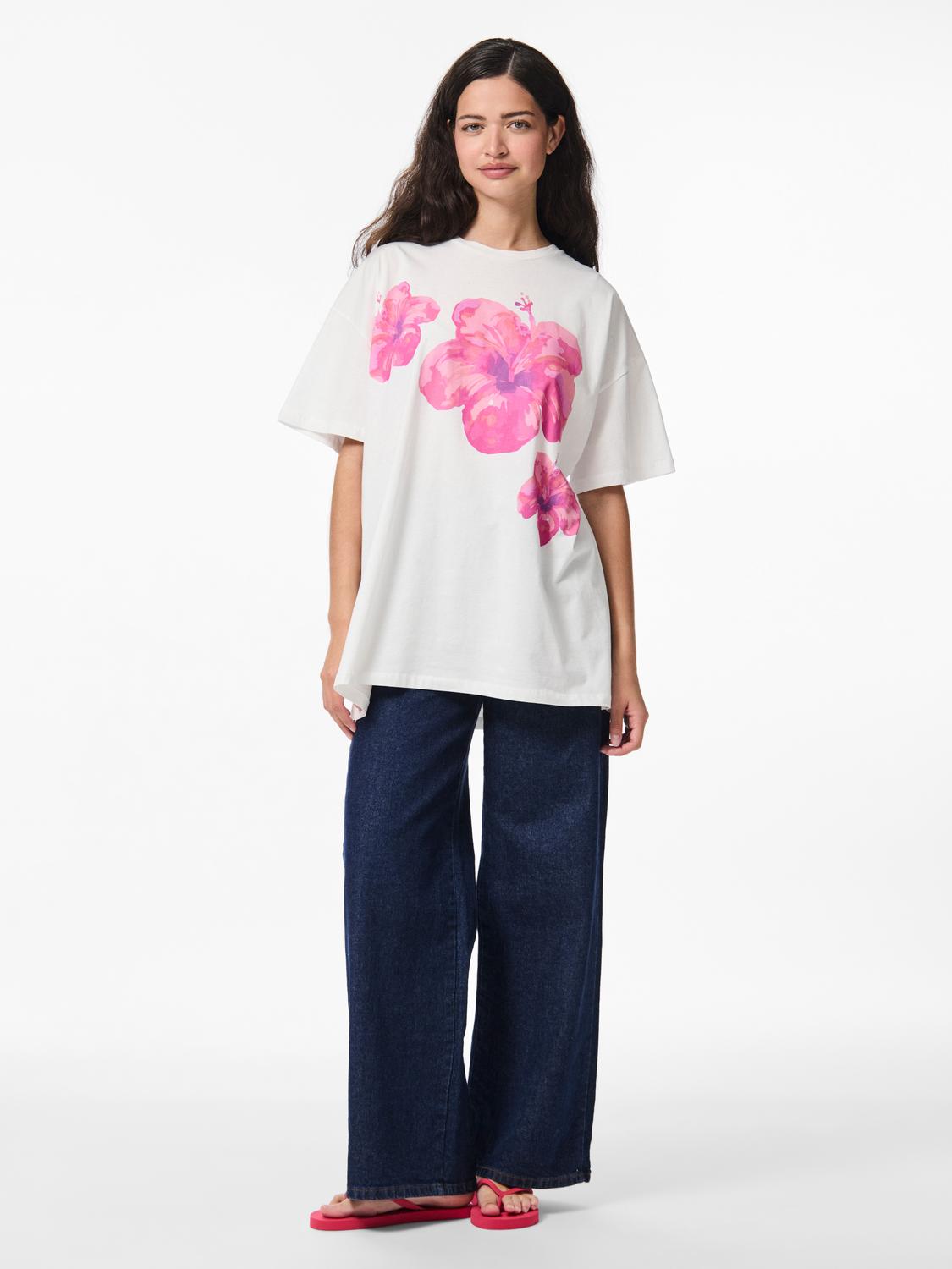 model_shot-front_full